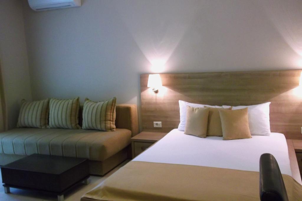 Vila V Lux Apartments Petrovac Eksteriør billede