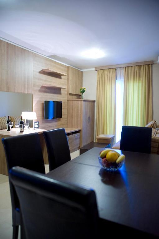 Vila V Lux Apartments Petrovac Værelse billede